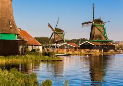 Zaanse Schans Windmill Tour: Discover the Heart of Dutch Heritage